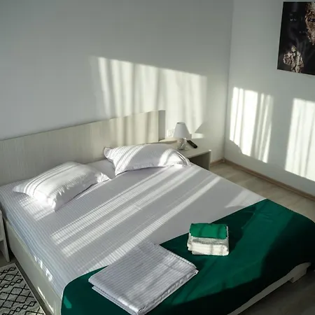 Din Natura Guest house Varbilau