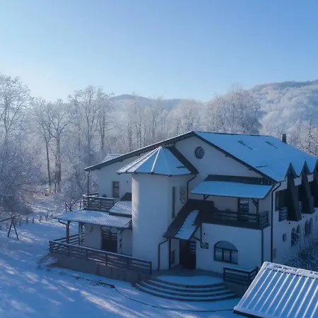 Din Natura Guest house Varbilau